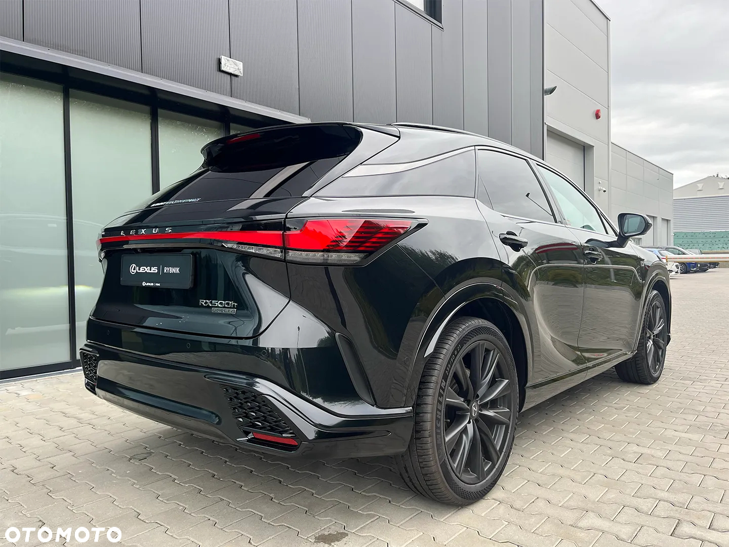 Lexus RX 500h F Sport - 4