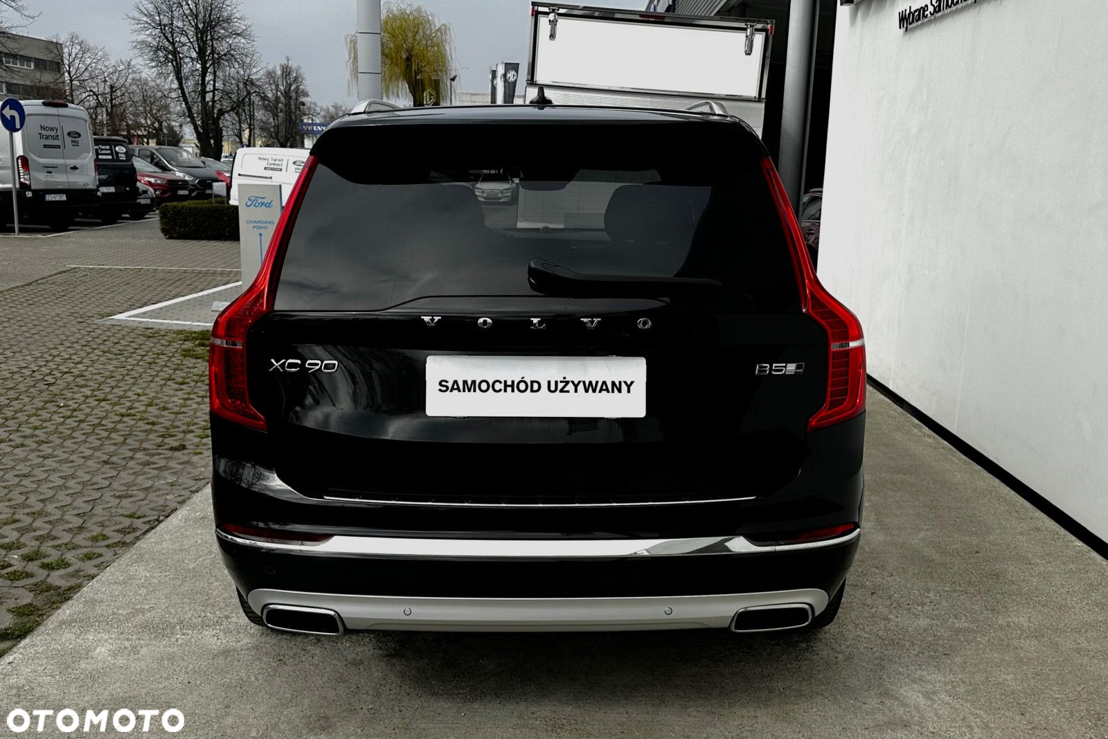 Volvo XC 90 - 7