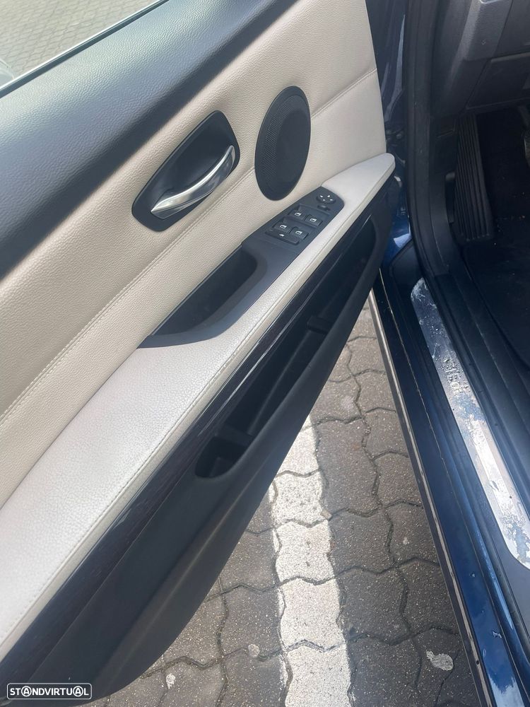 BMW 320 d DPF Edition Exclusive - 4