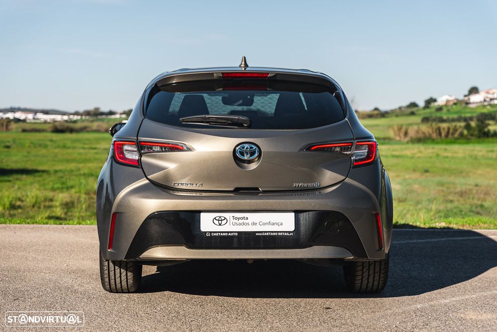 Toyota Corolla - 4