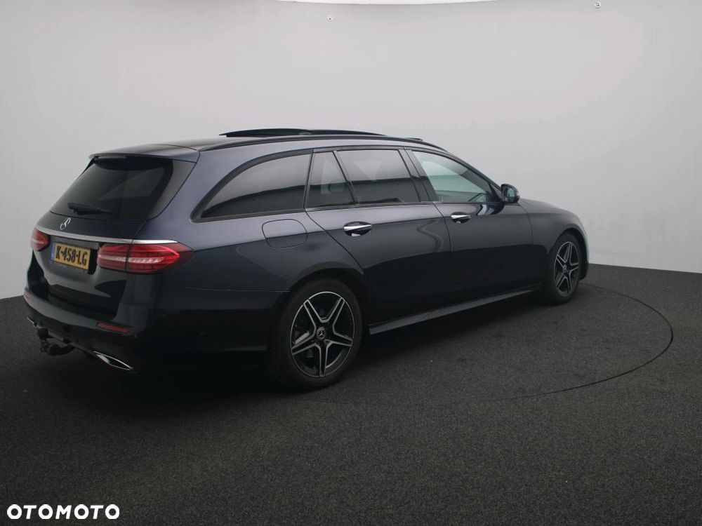 Mercedes-Benz Klasa E 200 9G-TRONIC AMG Line - 4