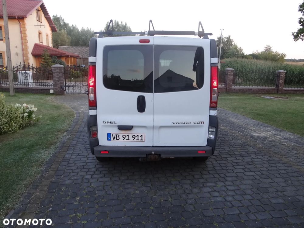 Opel Vivaro - 4