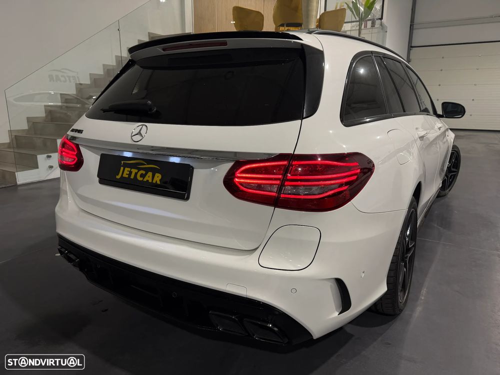 Mercedes-Benz C 300 de AMG Line - 15