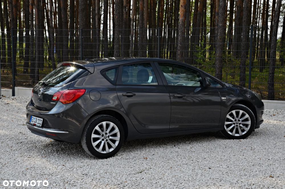 Opel Astra - 22