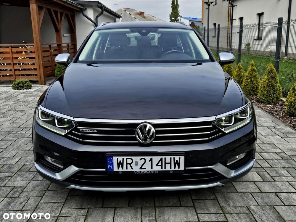 Volkswagen Passat Alltrack 2.0 TDI SCR DSG 4Motion - 20