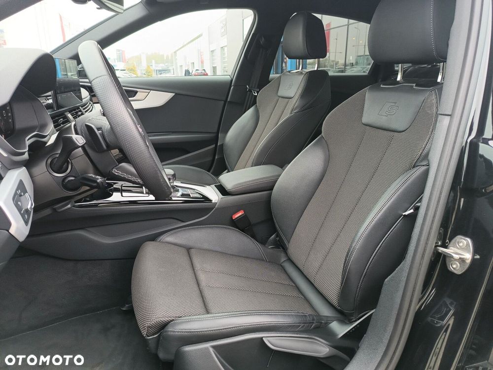 Audi A4 Limousine 35 TFSI mHEV S Line S tronic - 14