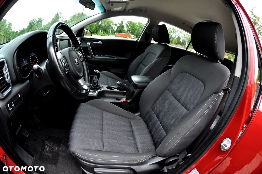 Kia Sportage 1.6 GDI Business Line 2WD - 17