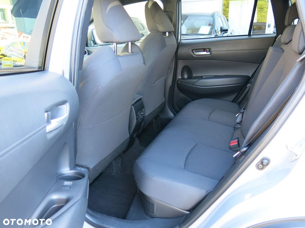 Toyota Corolla Cross 2.0 Hybrid Style - 12