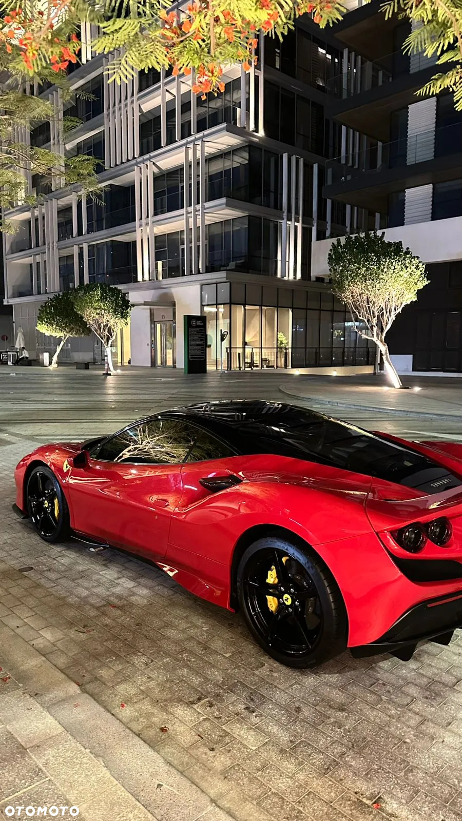 Ferrari F8 Tributo - 7