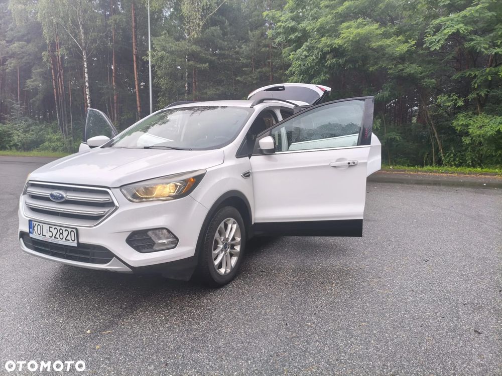 Ford Escape 2.0 EcoBoost AWD Titanium - 16