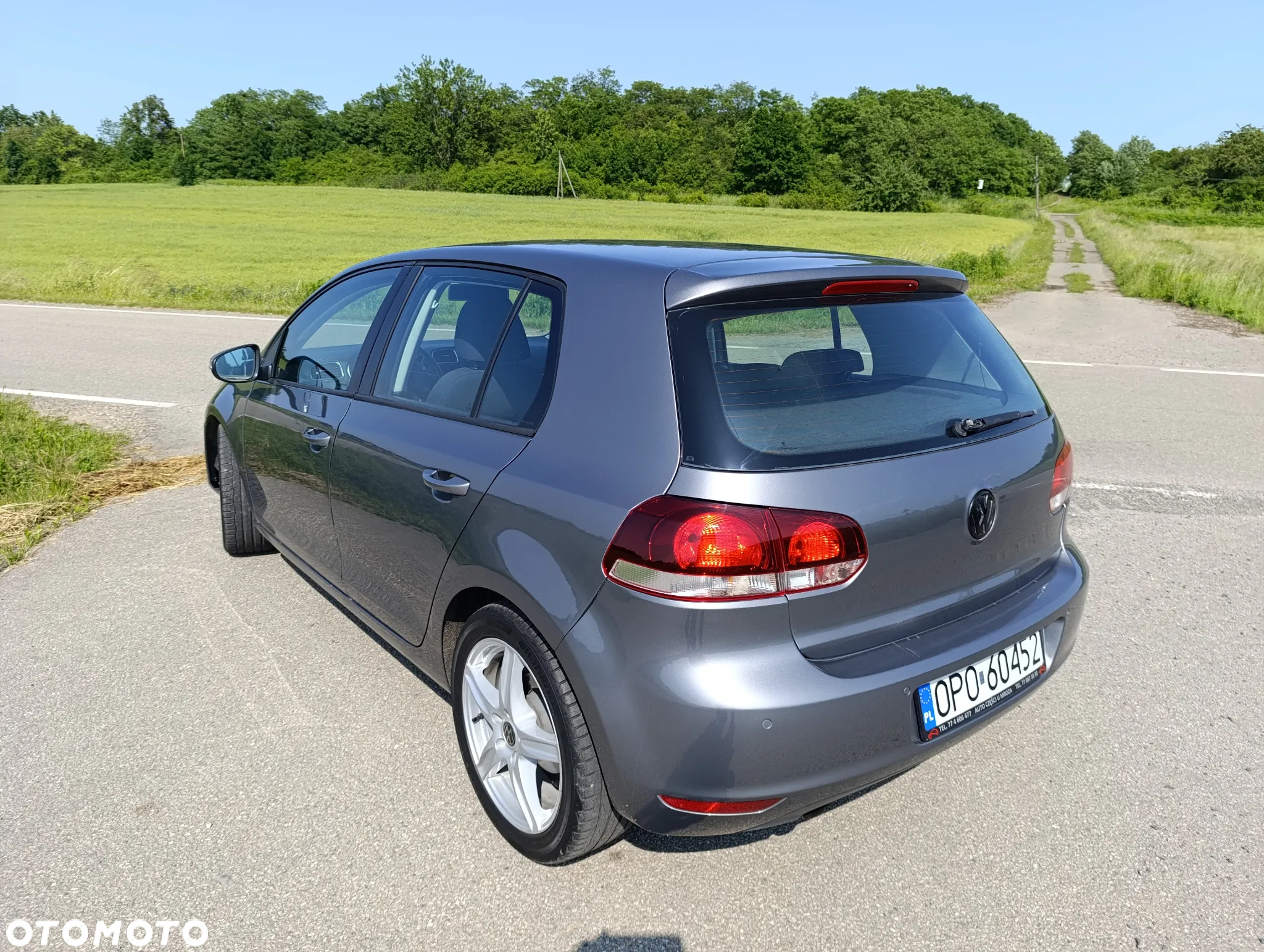 Volkswagen Golf VI 1.6 TDI Comfortline - 3