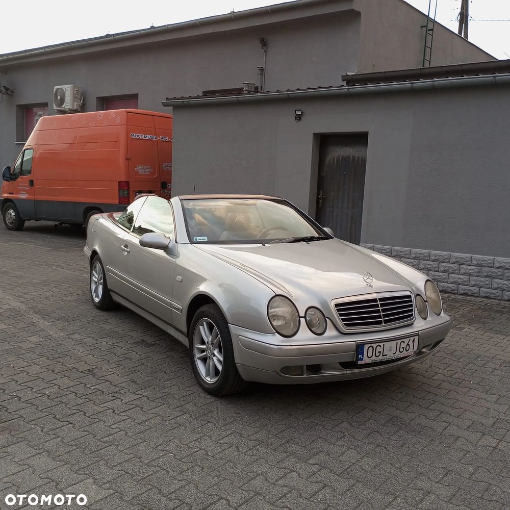 Mercedes-Benz CLK 200 - 5