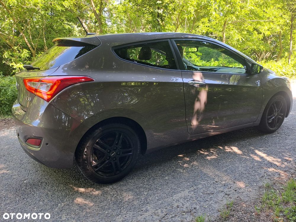 Hyundai i30 1.6 GDI Premium - 27
