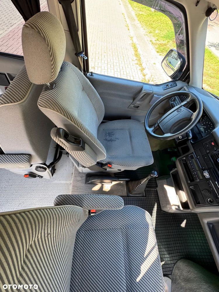 Volkswagen Transporter T4 TDI - 32