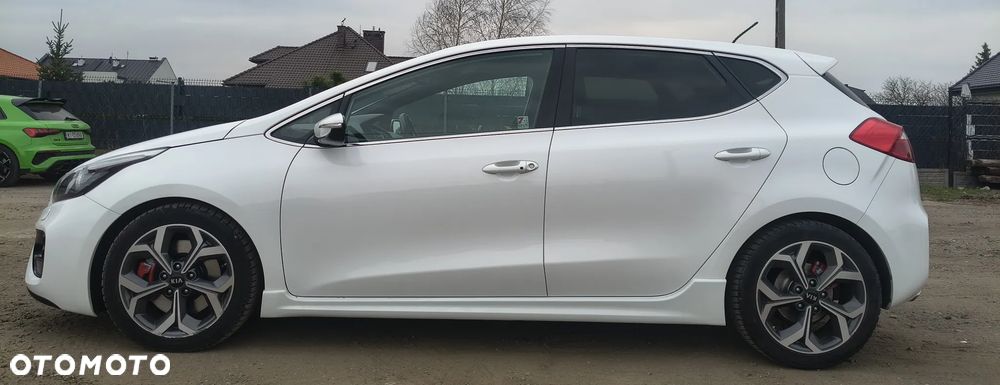 Kia Ceed - 7