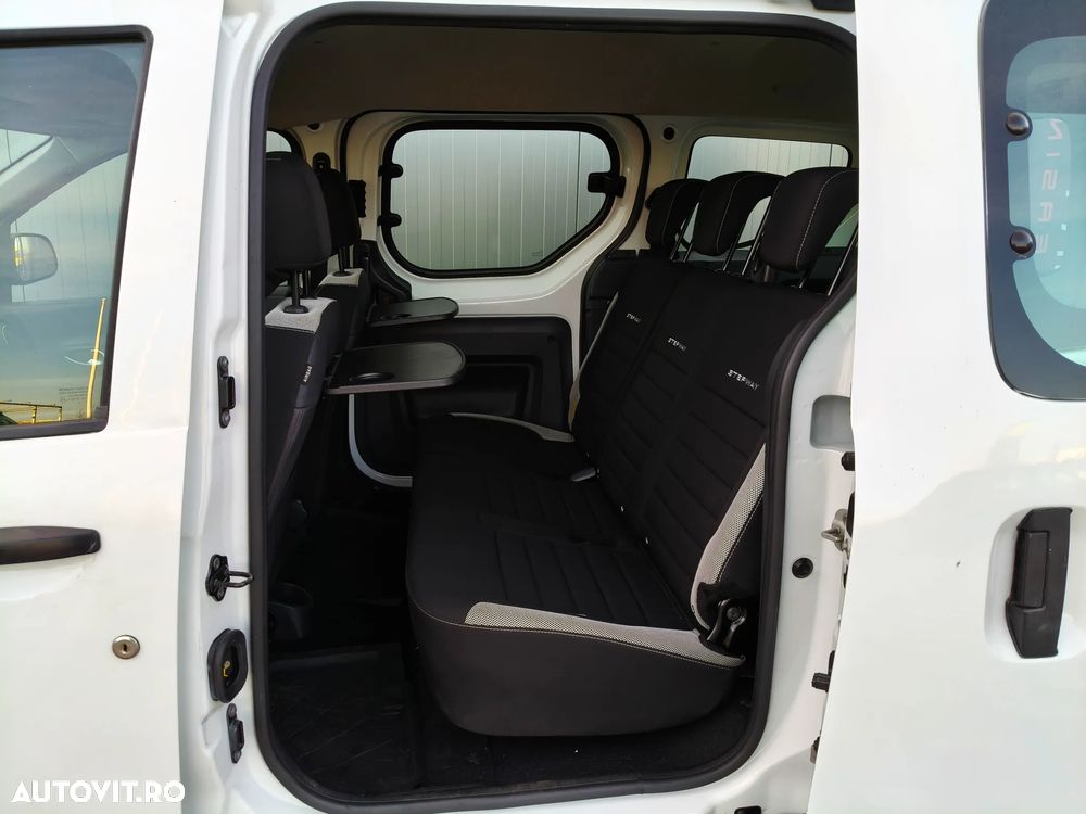 Dacia Dokker TCe 102 GPF Stepway - 16