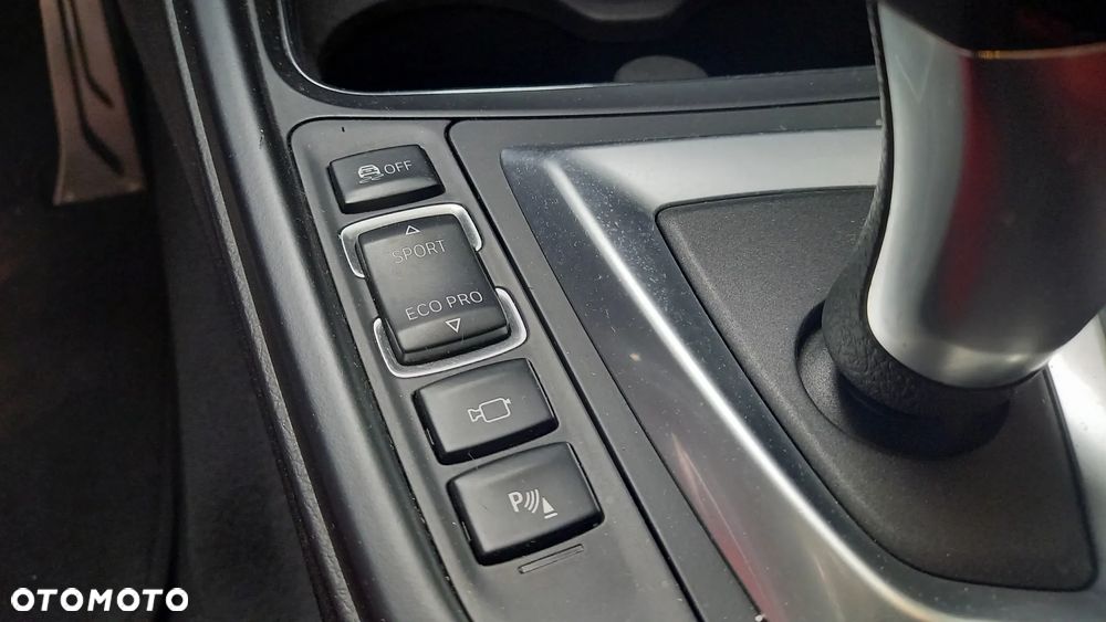 BMW Seria 3 - 8