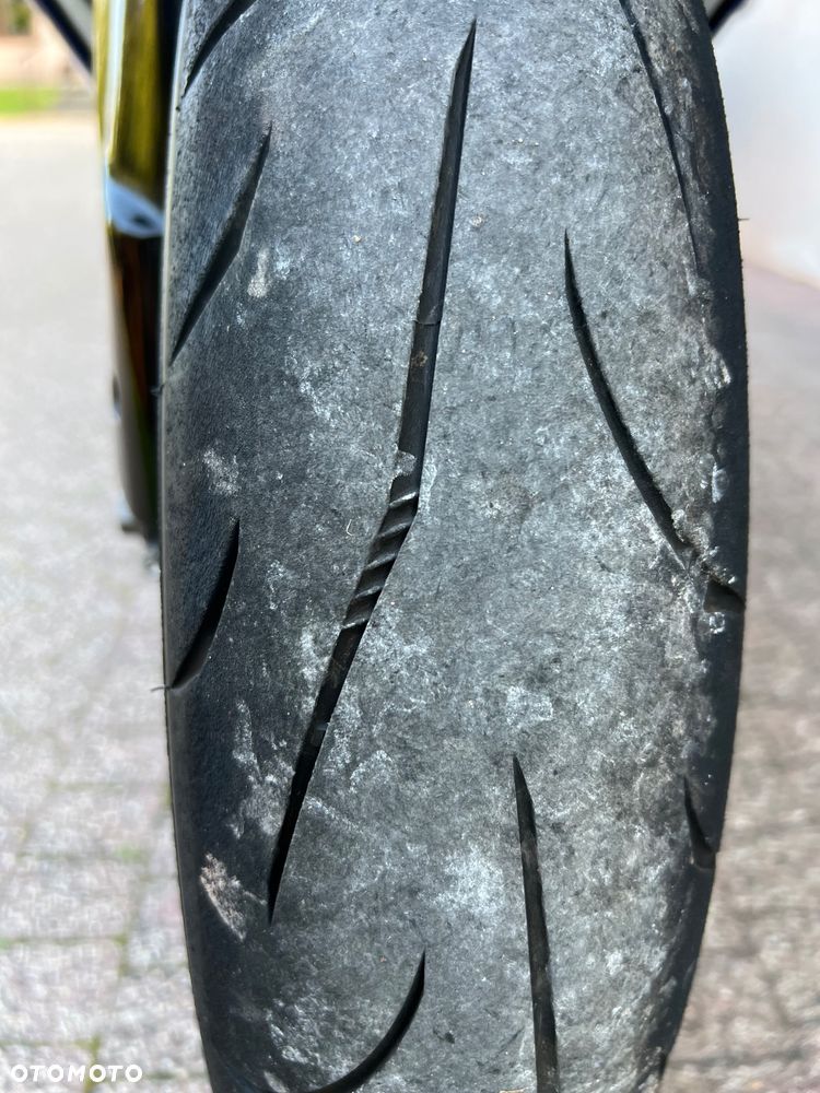 Suzuki GSX-R - 14