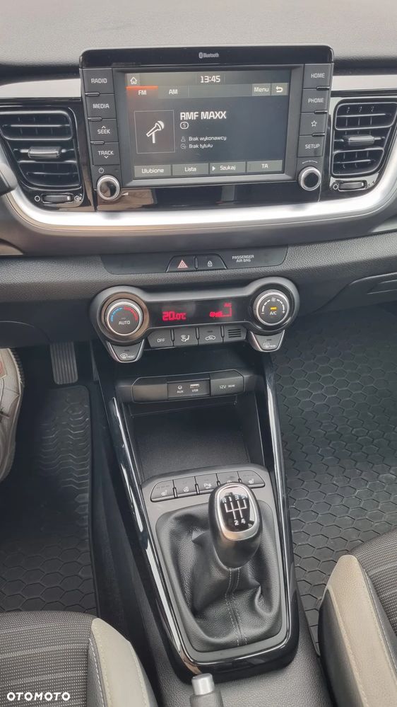 Kia Stonic 1.0 T-GDI L - 11