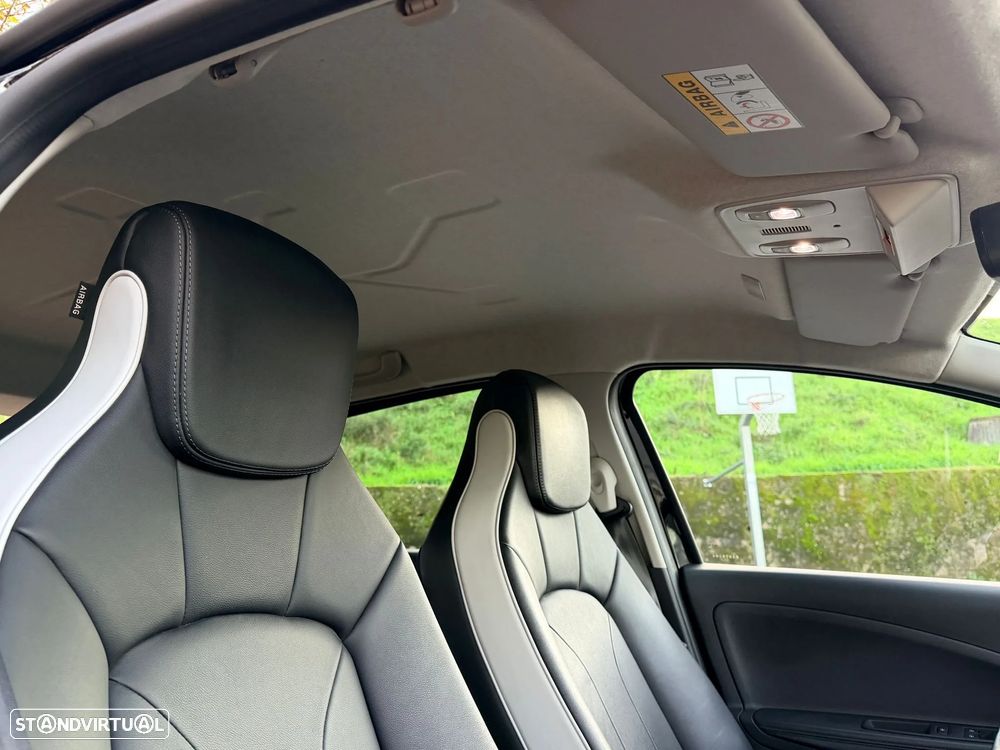 Renault Zoe (c/ Bateria) EV50 110hp Evolution - 30