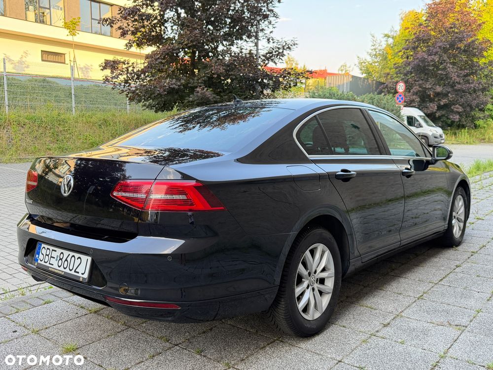Volkswagen Passat 2.0 TDI EVO Business DSG - 3