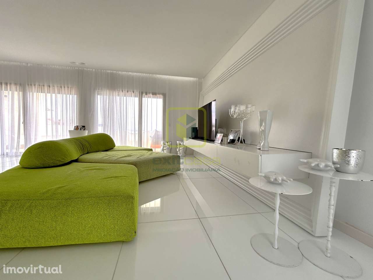 Moradia de Luxo - Grande imagem: 3/42