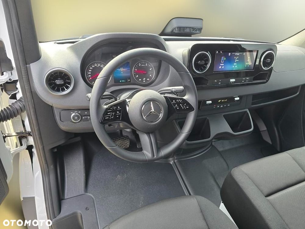 Mercedes-Benz Sprinter 317 CDI Long PRO 9G-Tronic - 11