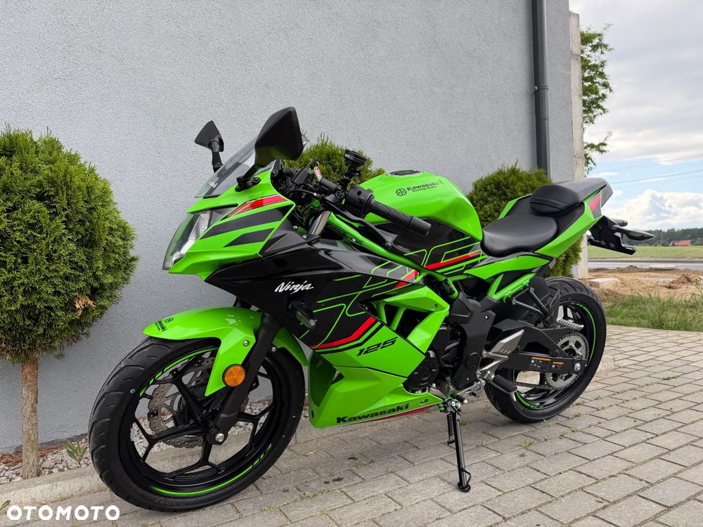 Kawasaki Ninja - 5