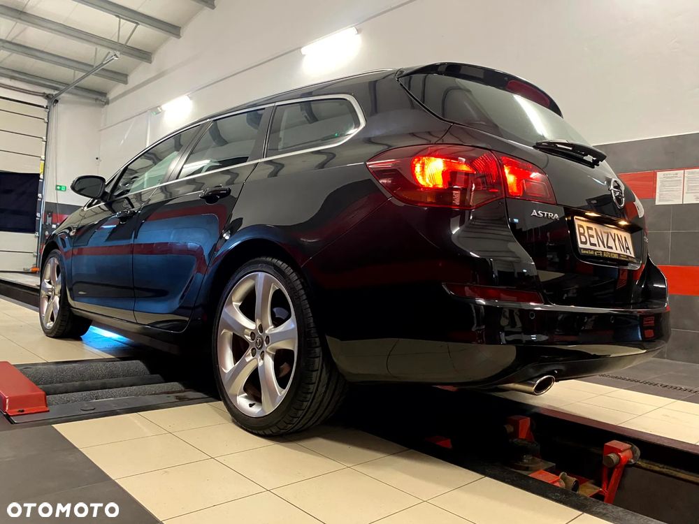 Opel Astra 1.4 Turbo Innovation - 8