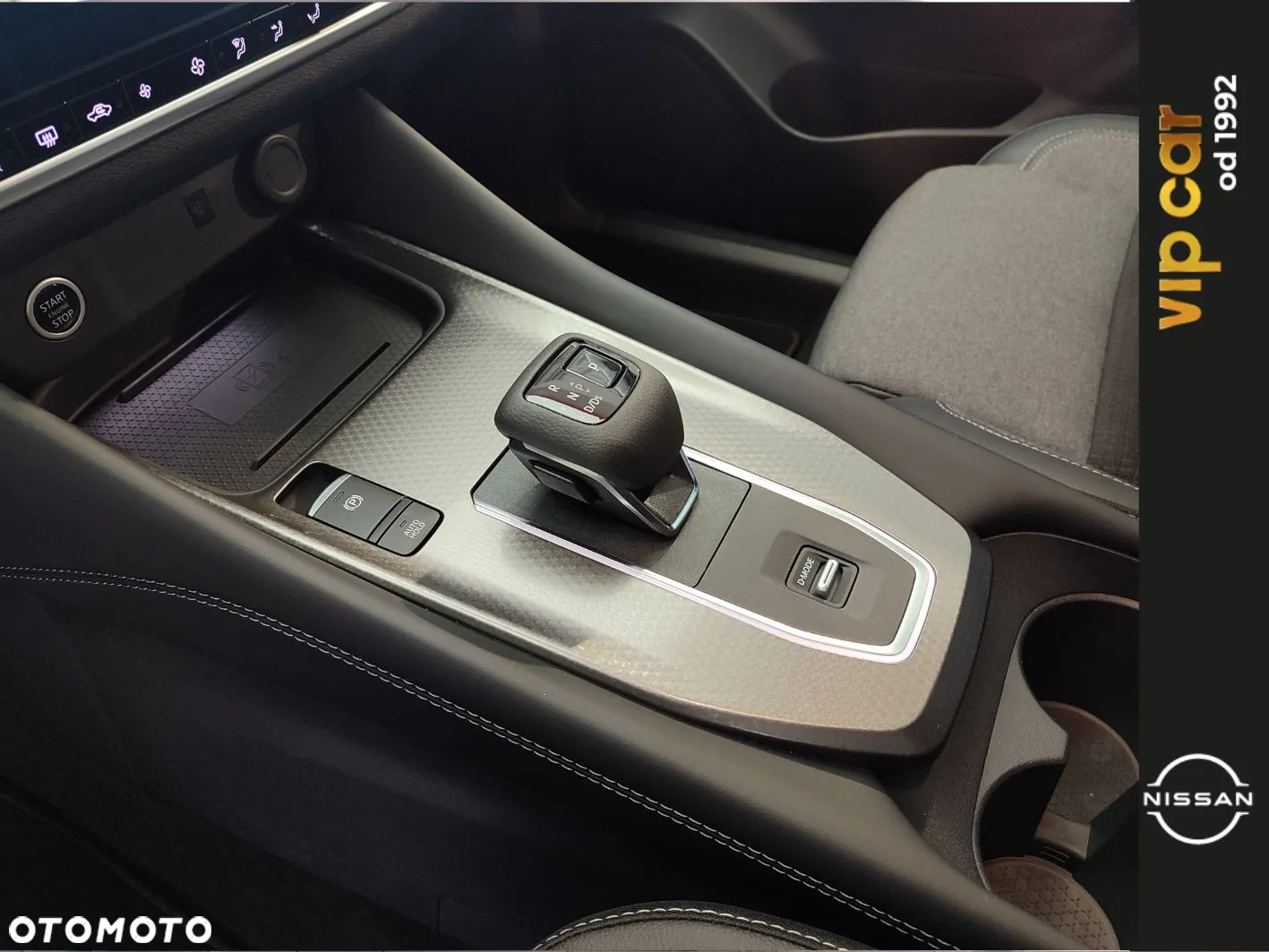 Nissan Qashqai 1.3 DIG-T mHEV N-Connecta Xtronic - 9