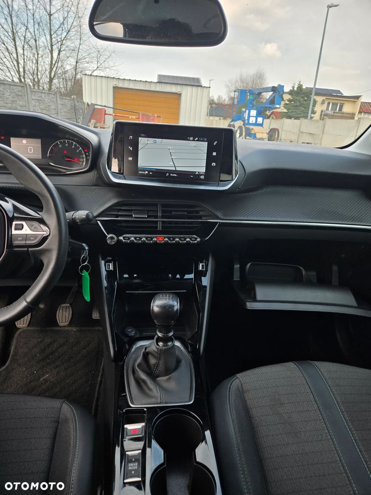 Peugeot 208 PureTech 100 Allure - 13