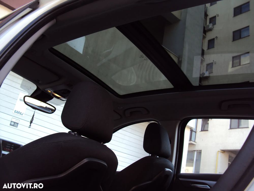 BMW X1 xDrive20i AT Standard - 8
