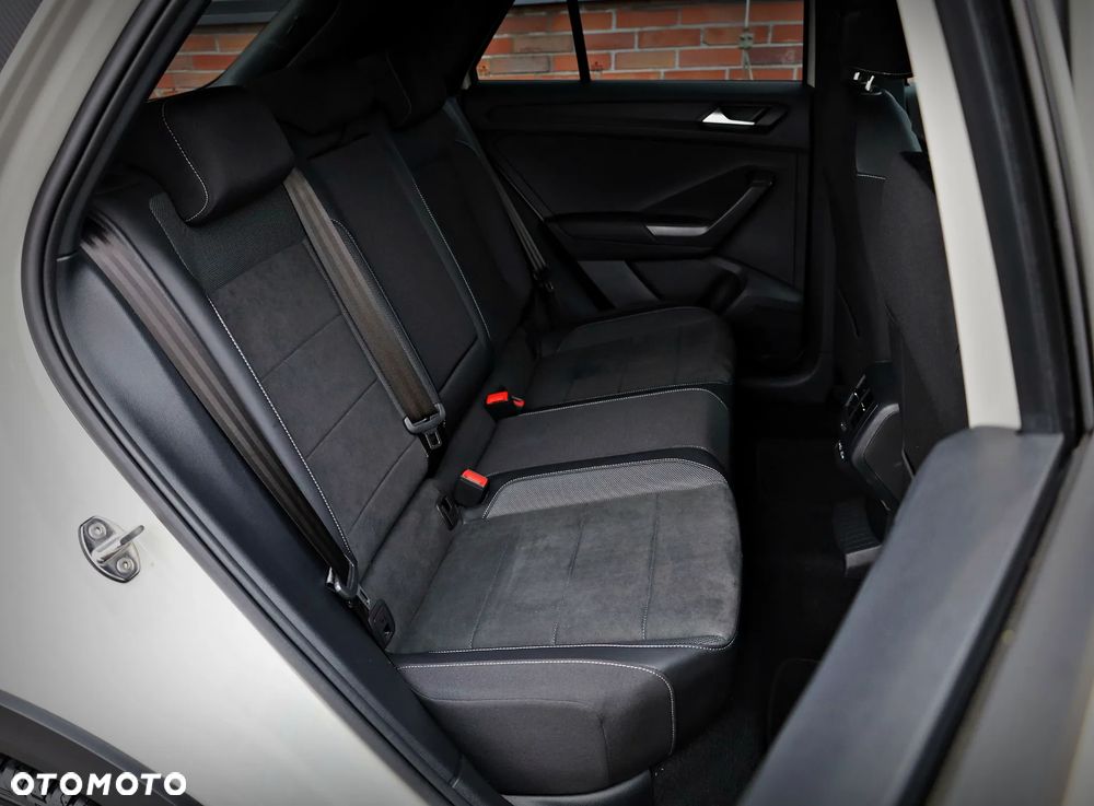 Volkswagen T-Roc 1.5 TSI Style DSG - 24