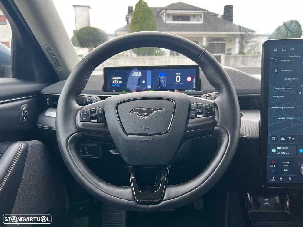 Ford Mustang Mach-E 75.7 kWh Base - 10