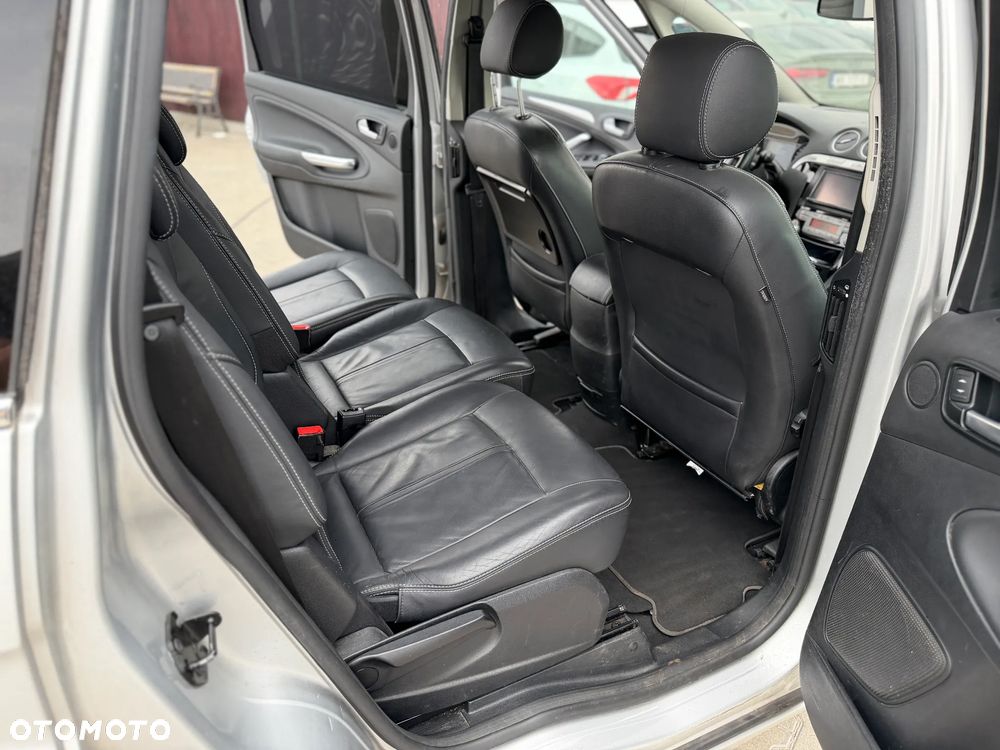 Ford S-Max 2.0 TDCi DPF Titanium X - 23