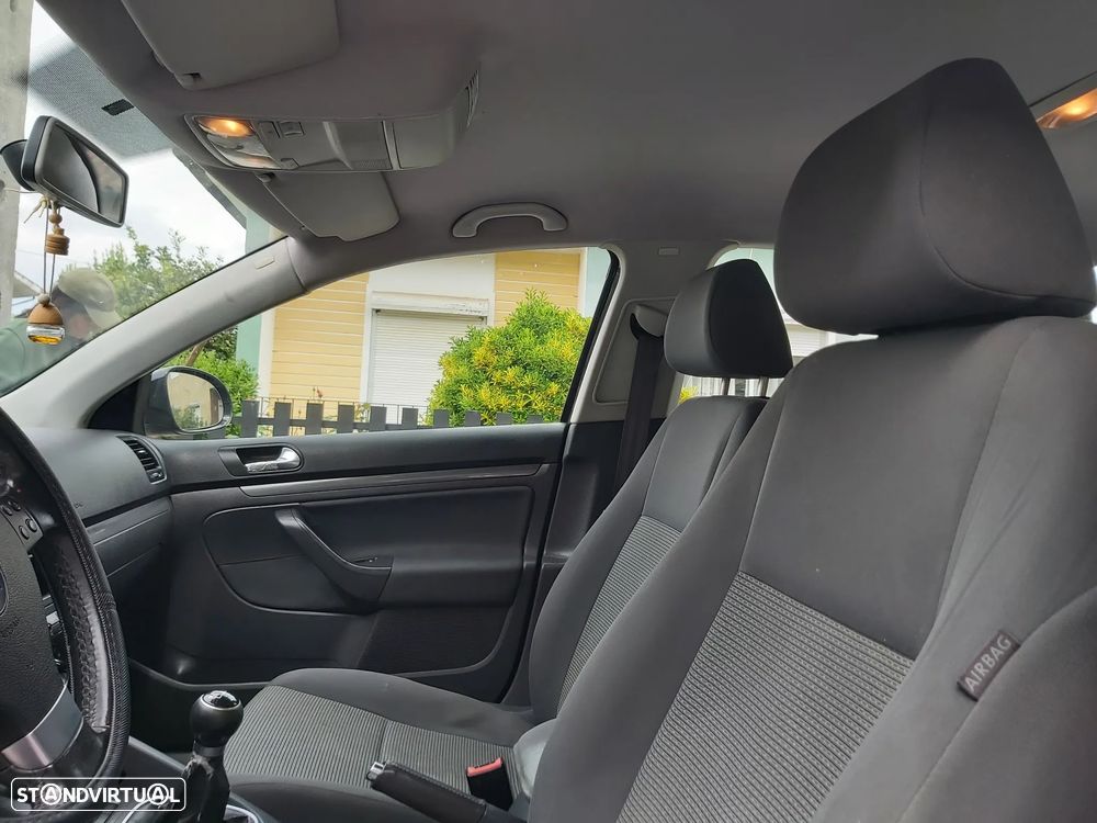 VW Golf Variant 1.9 TDi Confortline - 21