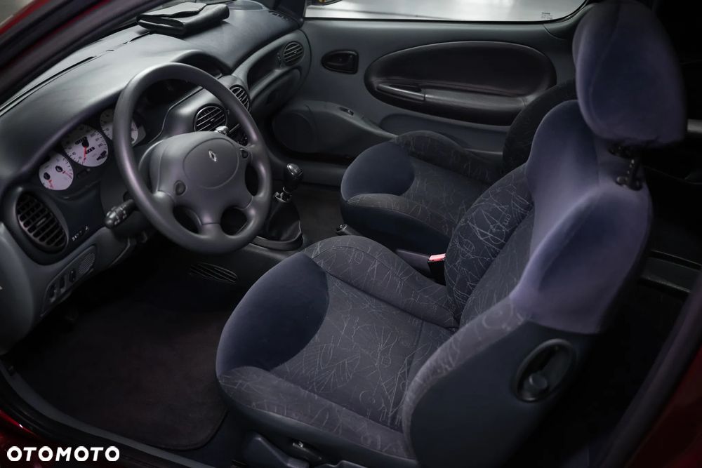 Renault Megane - 16