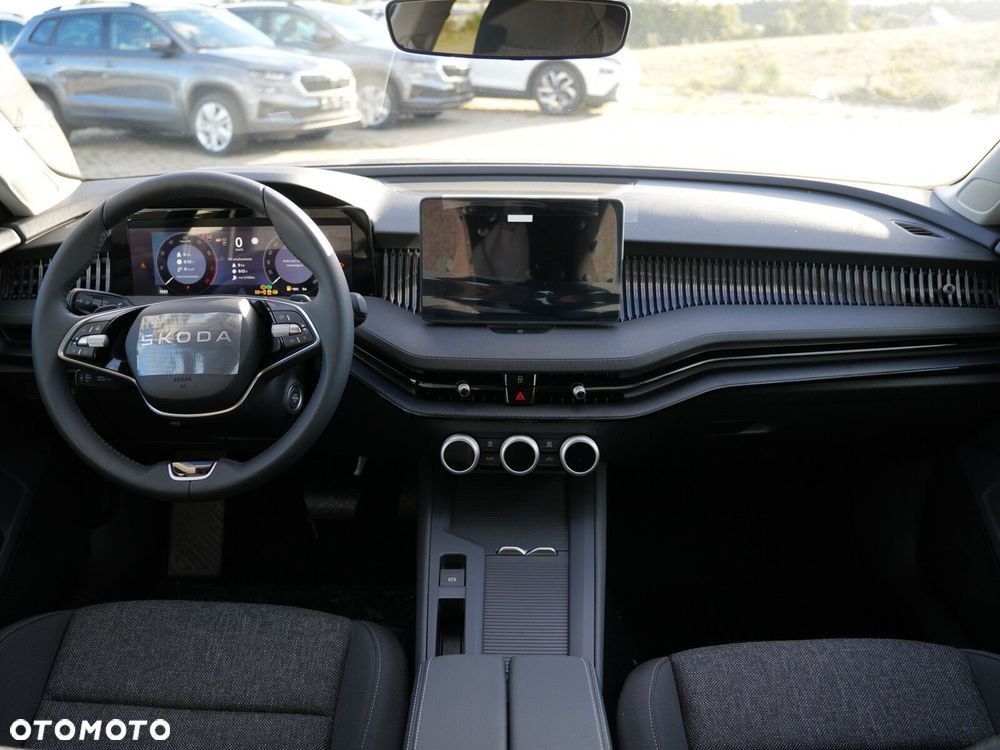 Skoda Superb 1.5 TSI mHEV Essence DSG - 23