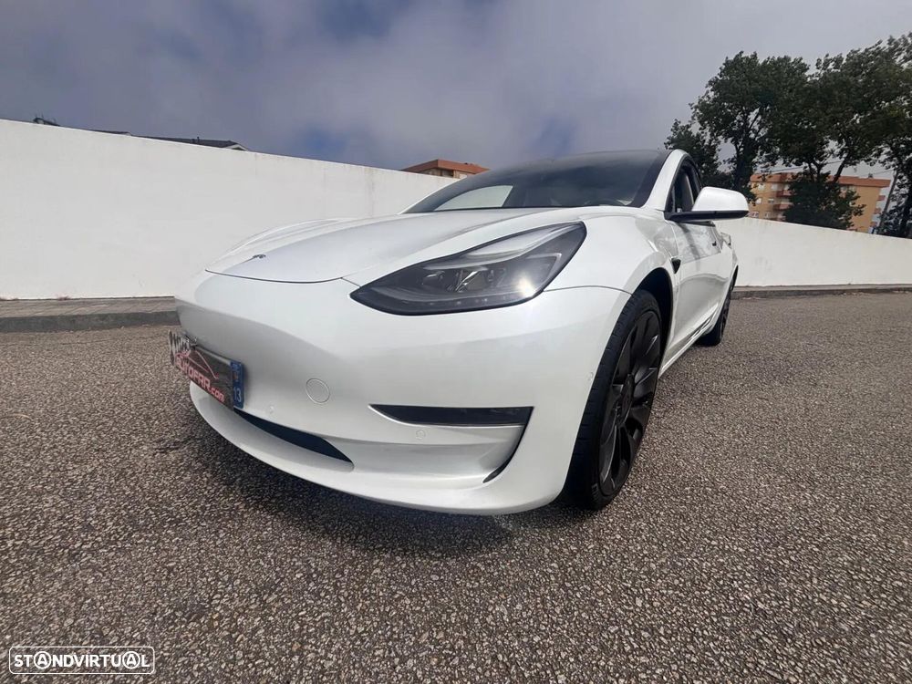 Tesla Model 3 Long Range AWD Dual Motor Performance - 5