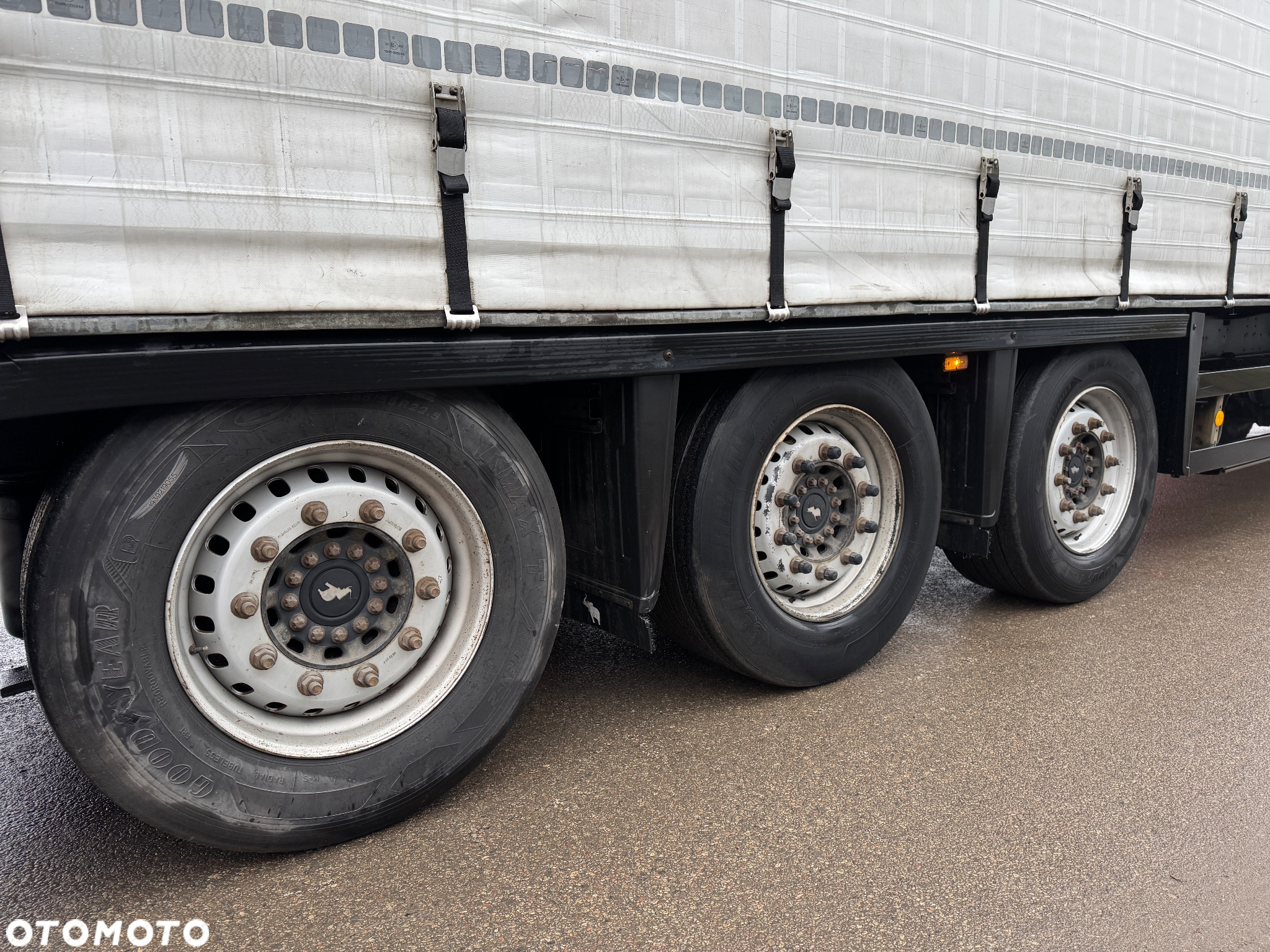Schmitz Cargobull VARIOS ,SAF , pod. dach 2,70 - 3,05 . Sprowadzona - 4