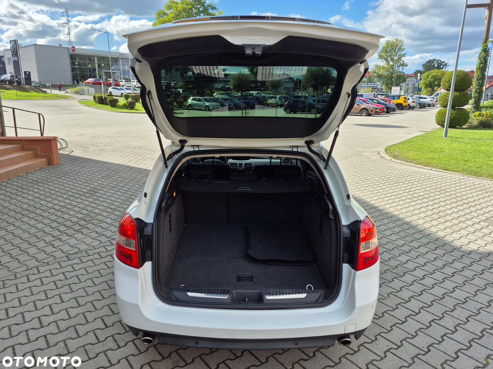 Renault Laguna 2.0 DCi Dynamique - 19