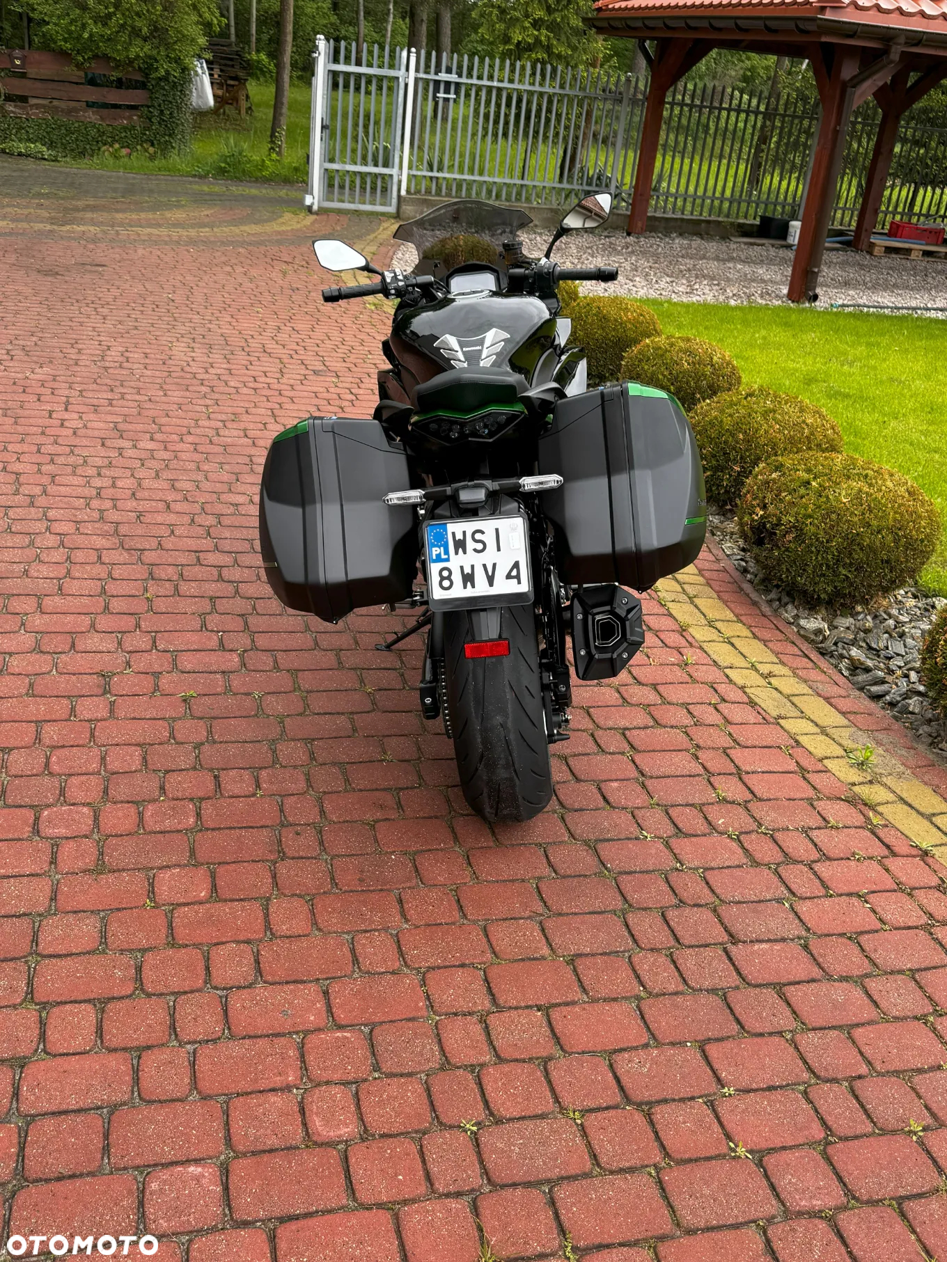 Kawasaki Ninja 1000 SX - 4