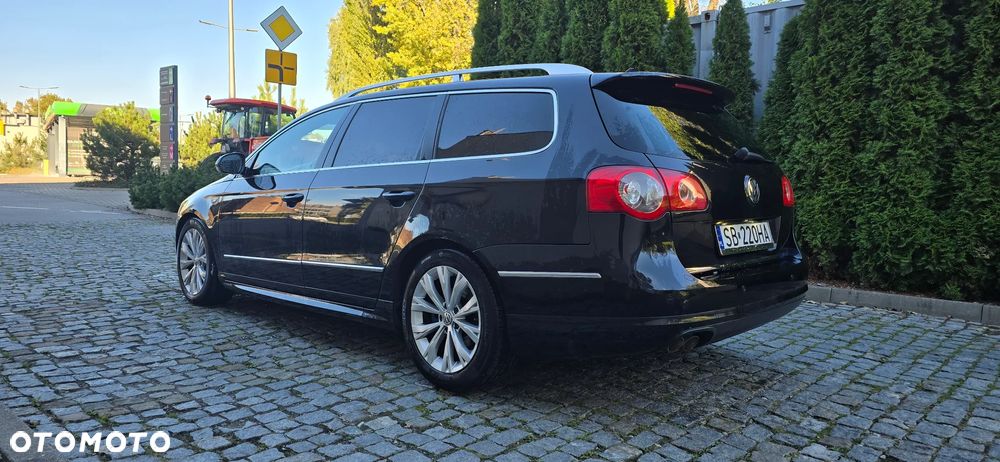 Volkswagen Passat 2.0 TDI Highline R-Style - 3