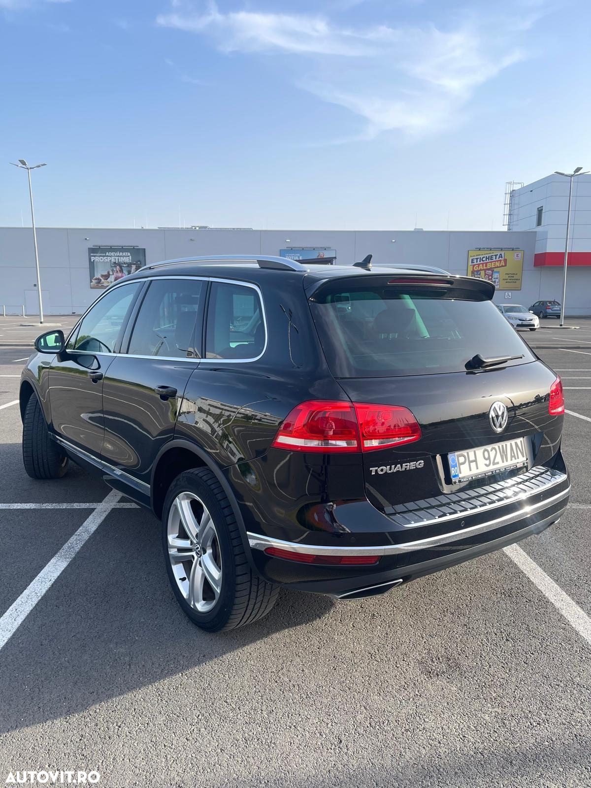 Volkswagen Touareg - 2