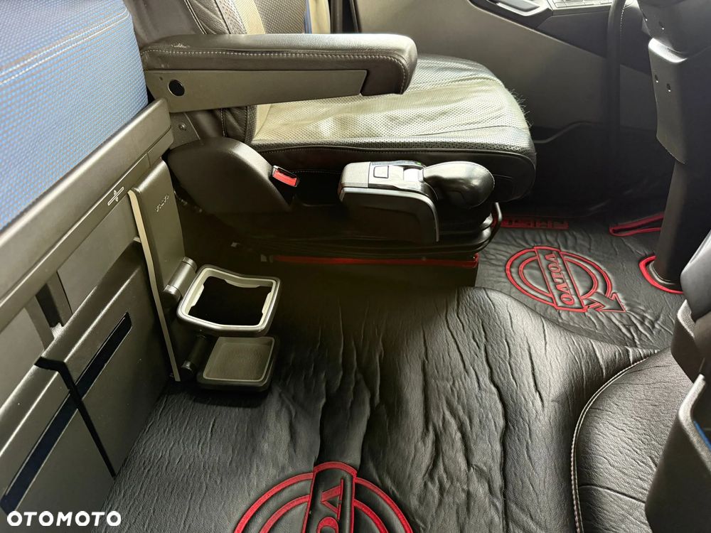 Volvo FH 500 I-SAVE/PODUSZKA P+T/SKÓRY/NAVI/FULL LED/ON 1320 L - 33