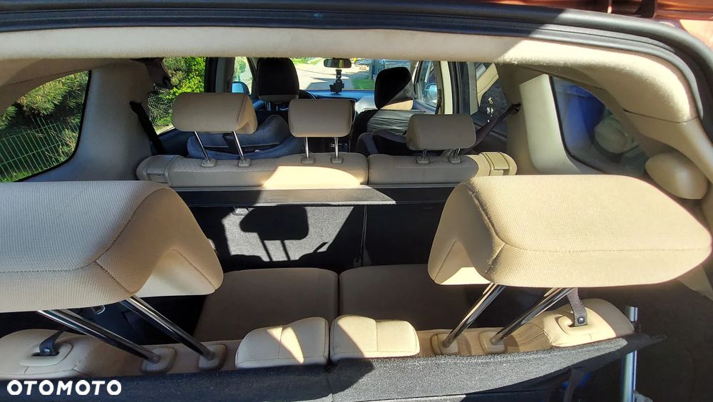 Mitsubishi Outlander 2.2 DID Intense + - 7