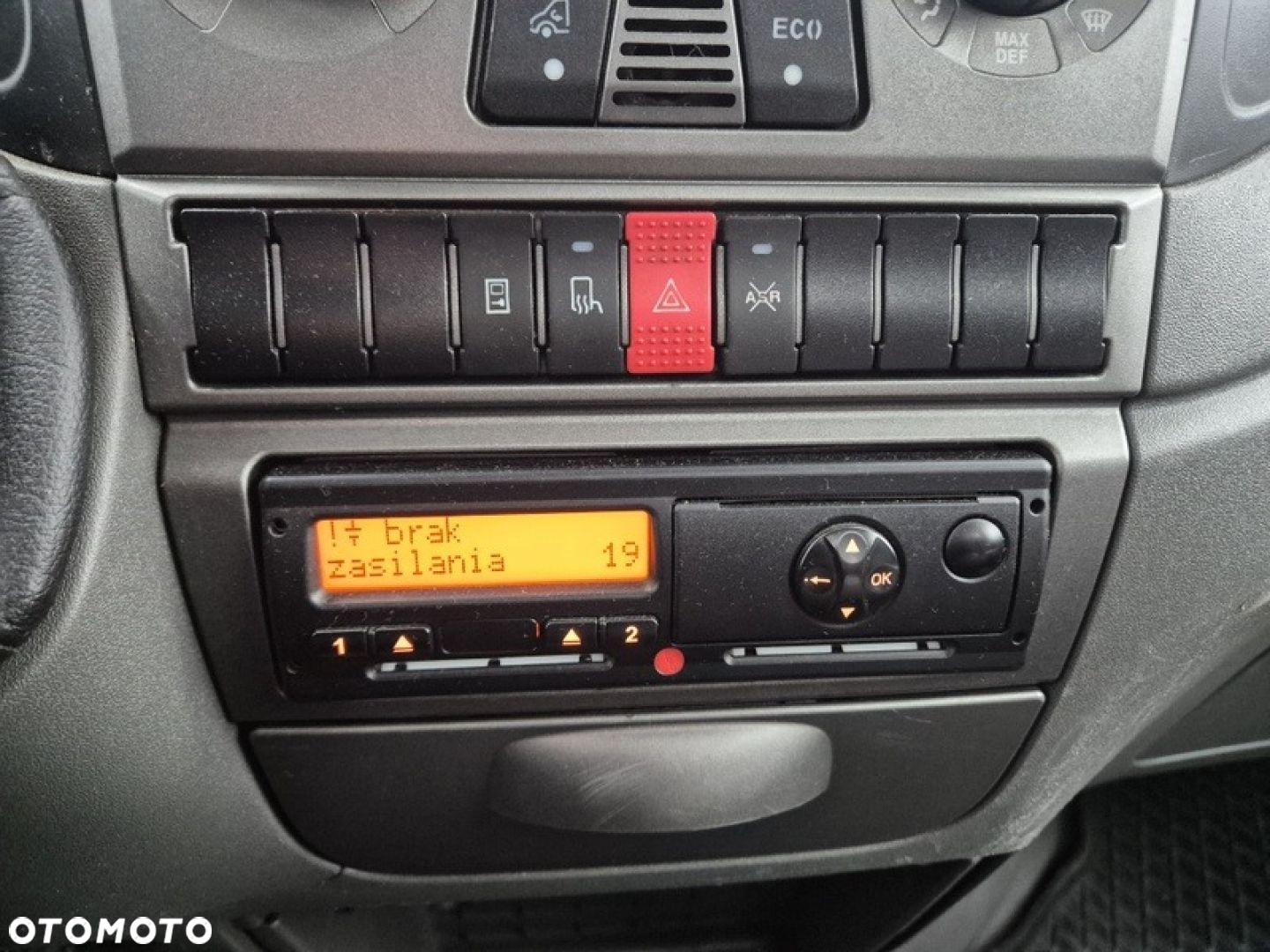 Iveco DAILY - 12