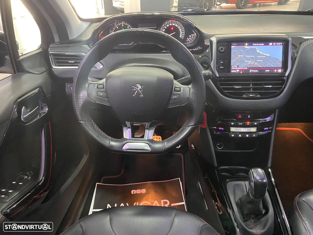 Peugeot 2008 1.5 BlueHDi GT Line - 13