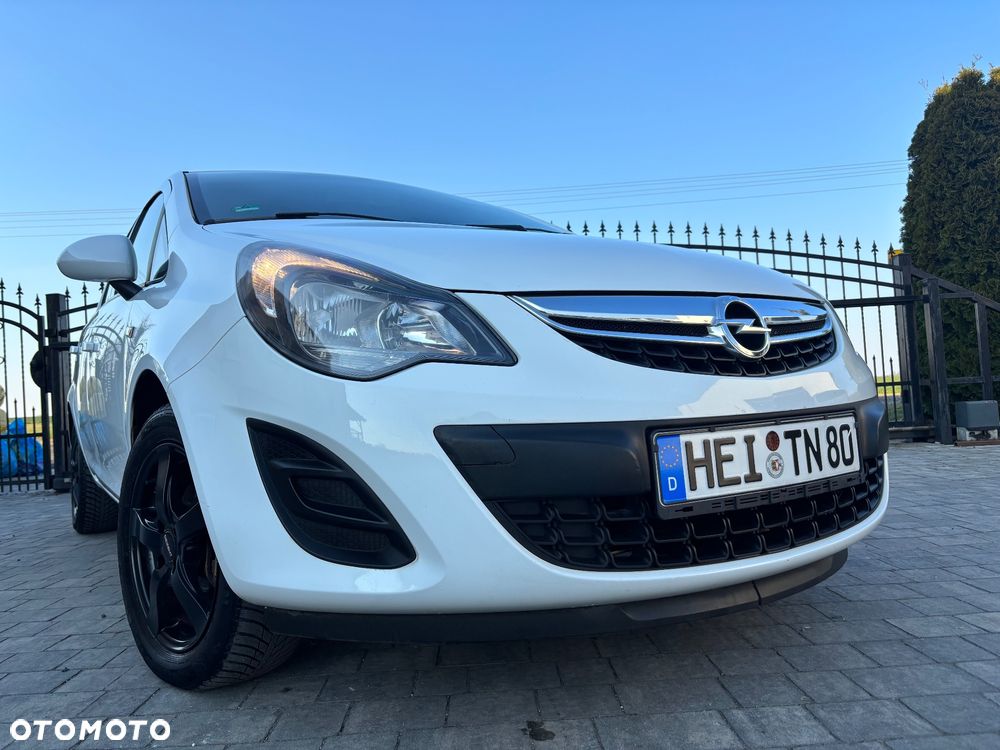 Opel Corsa 1.2 16V Essentia - 14
