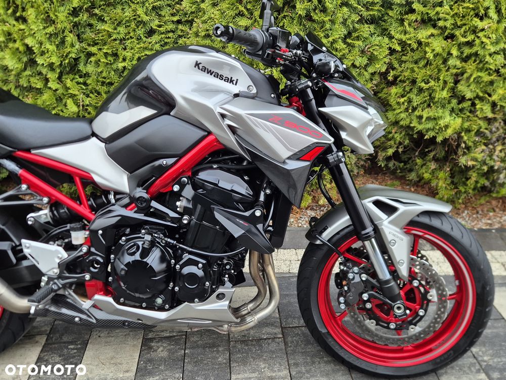 Kawasaki Z 900 - 7